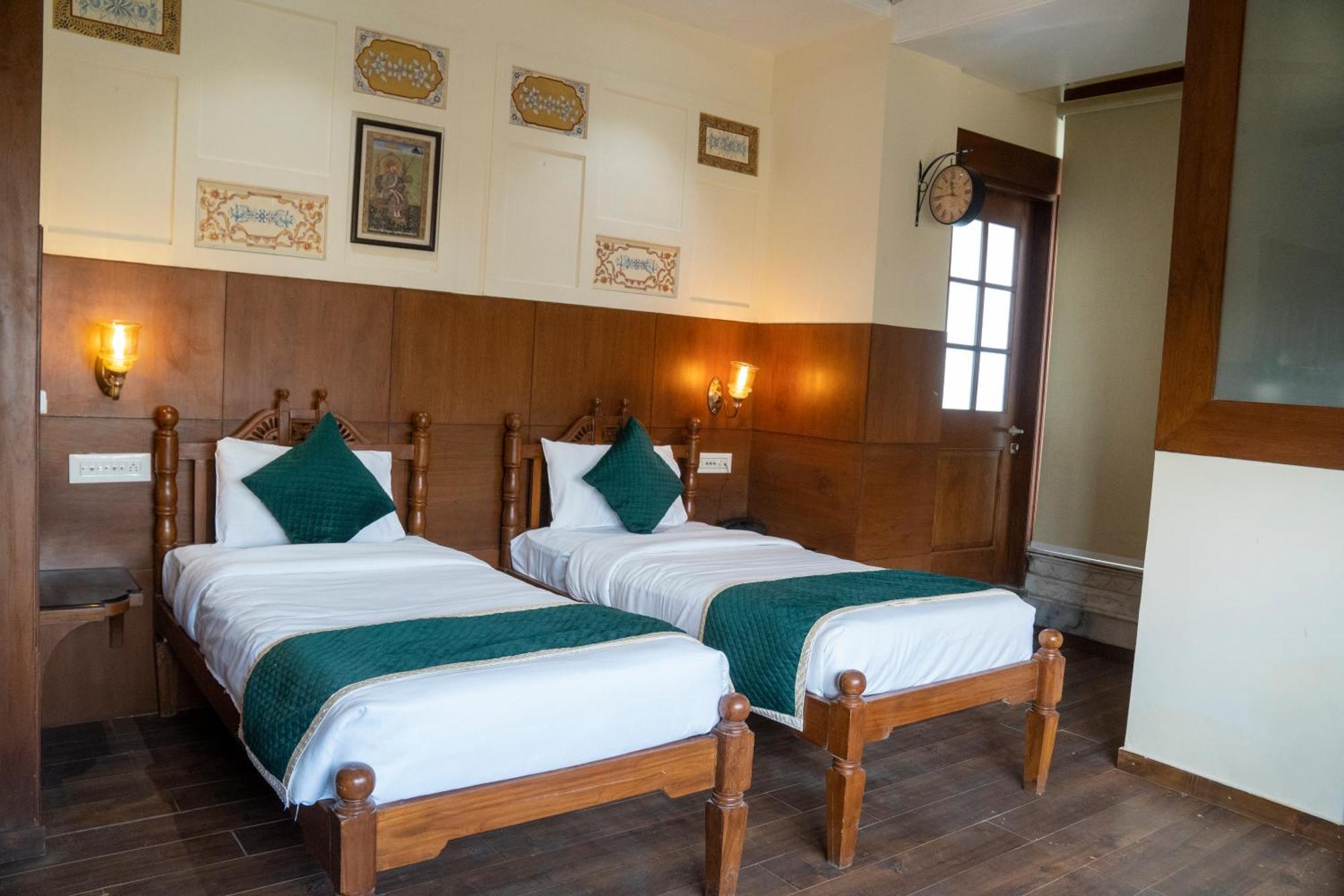 Hotel Sun Grand Agra  Exterior photo