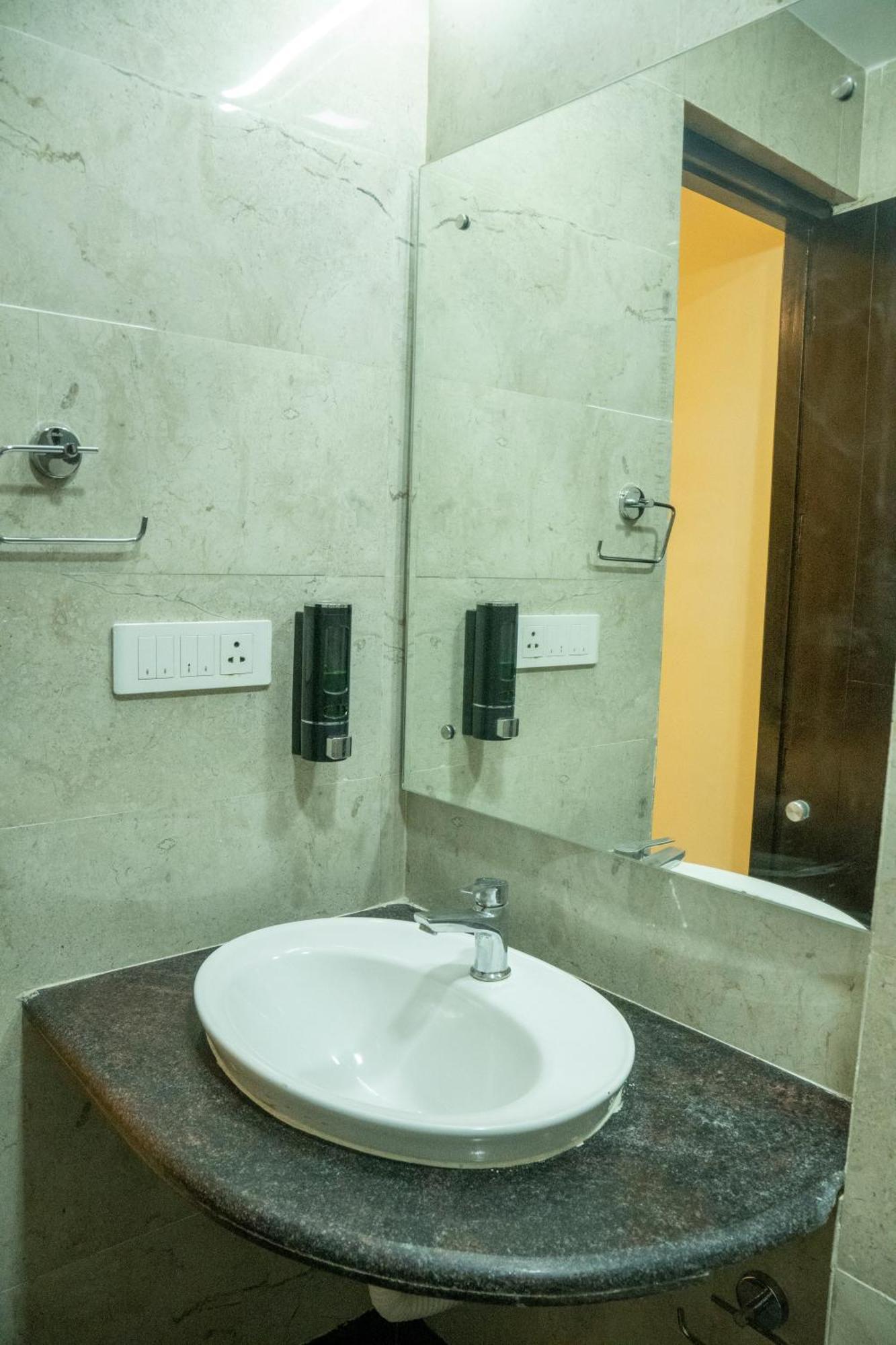 Hotel Sun Grand Agra  Exterior photo